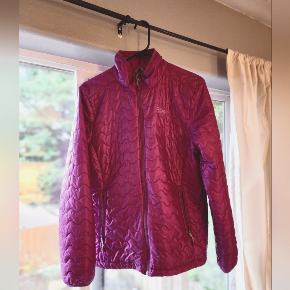Women's Mountain Hardwear coat - size Large